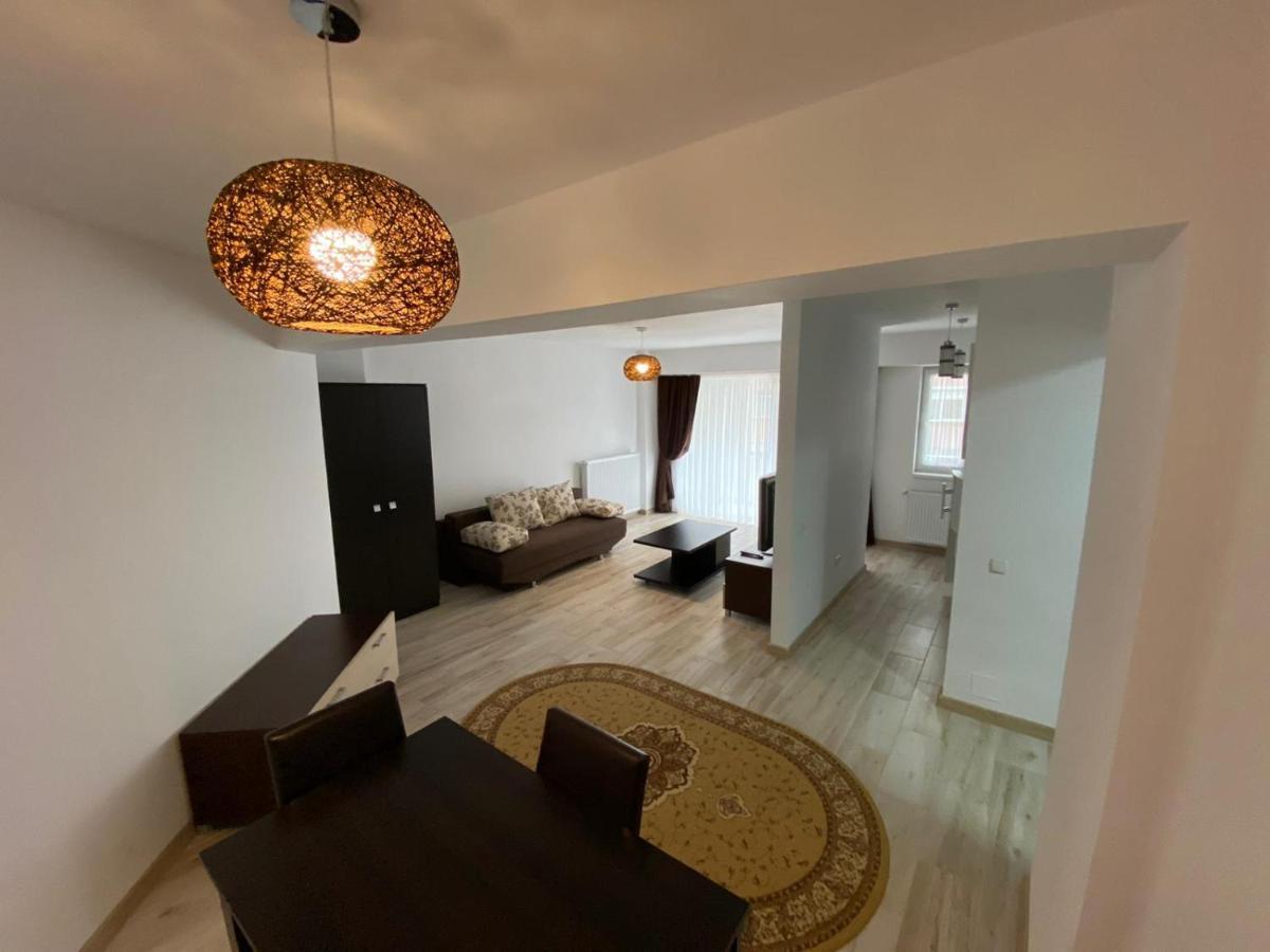 Apartament Stefan Appartamento Gran Varadino Esterno foto